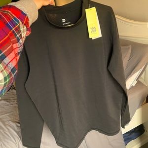 NWT black all in motion long sleeve